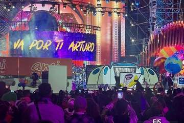 Actuación de la murga teldense Los Nietos de SaryManchez en la segunda fase del concurso carnavalero de la capital grancanaria/FJS Fotografía y TA.